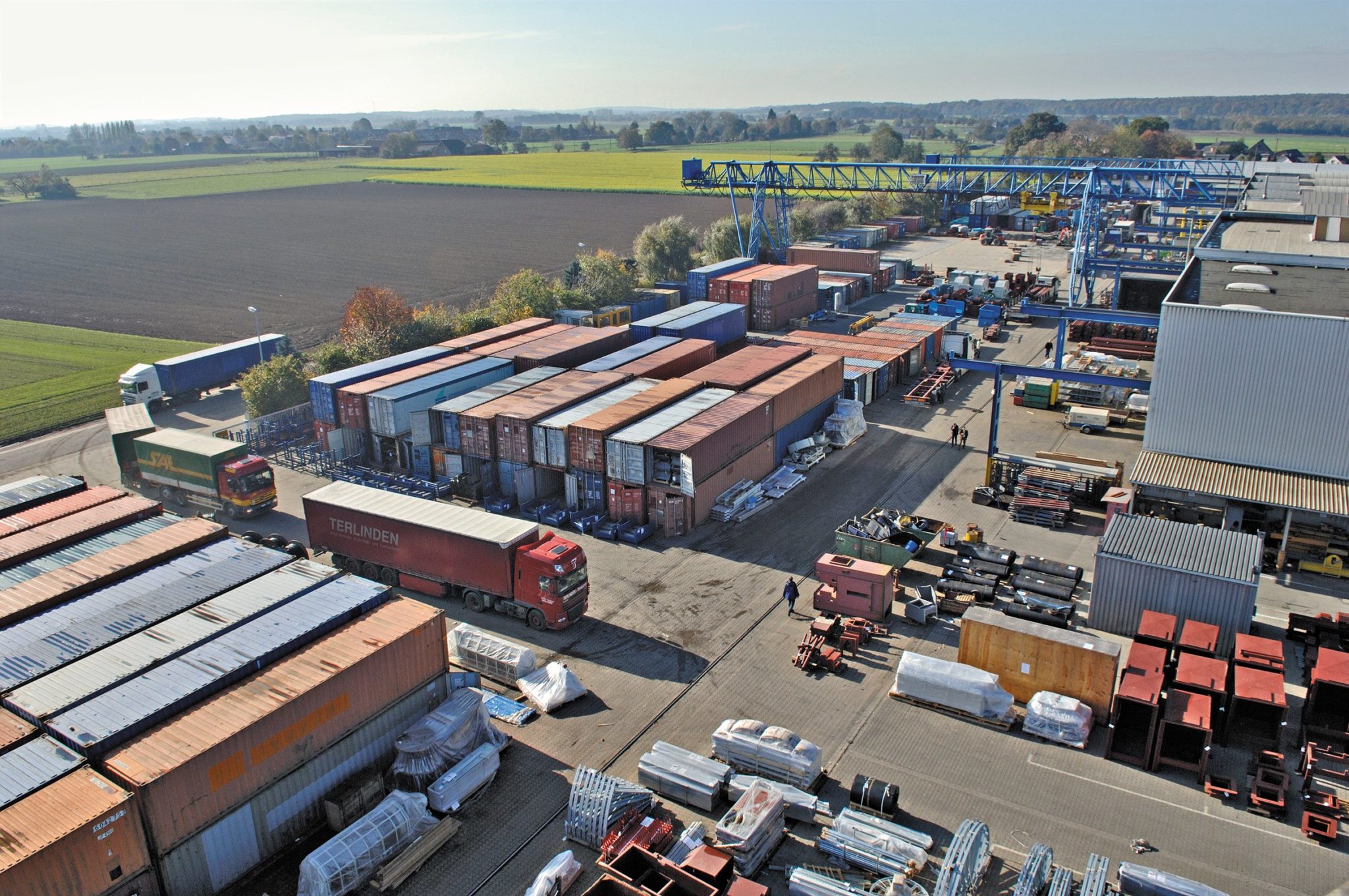 LOGISTIC NEWS 2 2021 Products Projects Progress AUMUND Group
