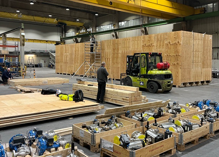 AUMUND Logistic handling industrial machinery and project cargo