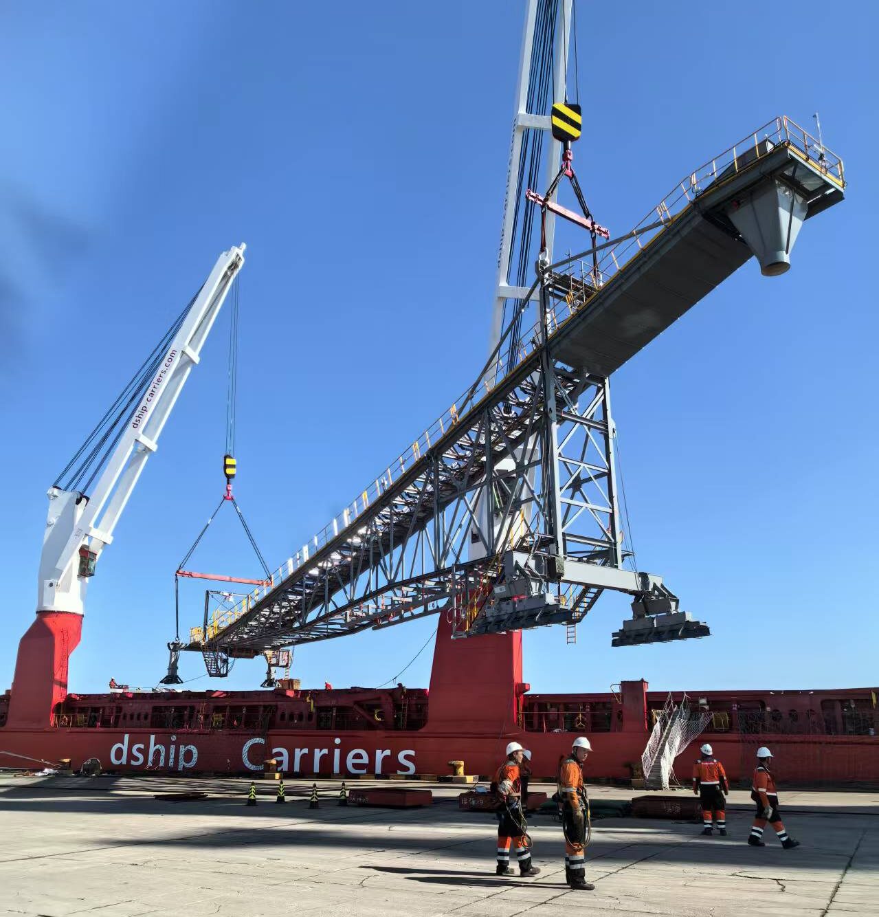 Transport of pre-assembled SCHADE equipment from the Far East to Northern Europe